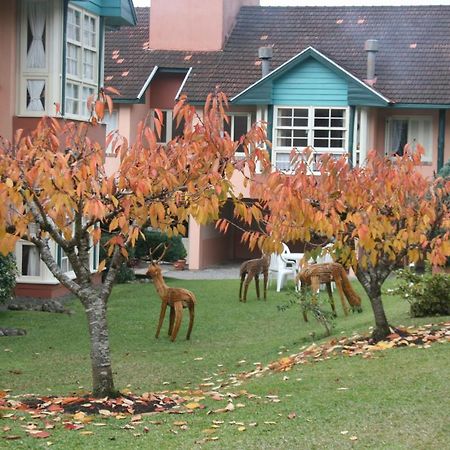 Aconchegante Duplex Para 6 Pessoas Gramado Exterior photo